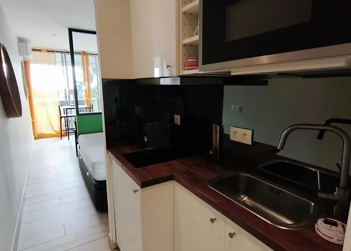 Naturiste Cap D'agde Port Nature 827